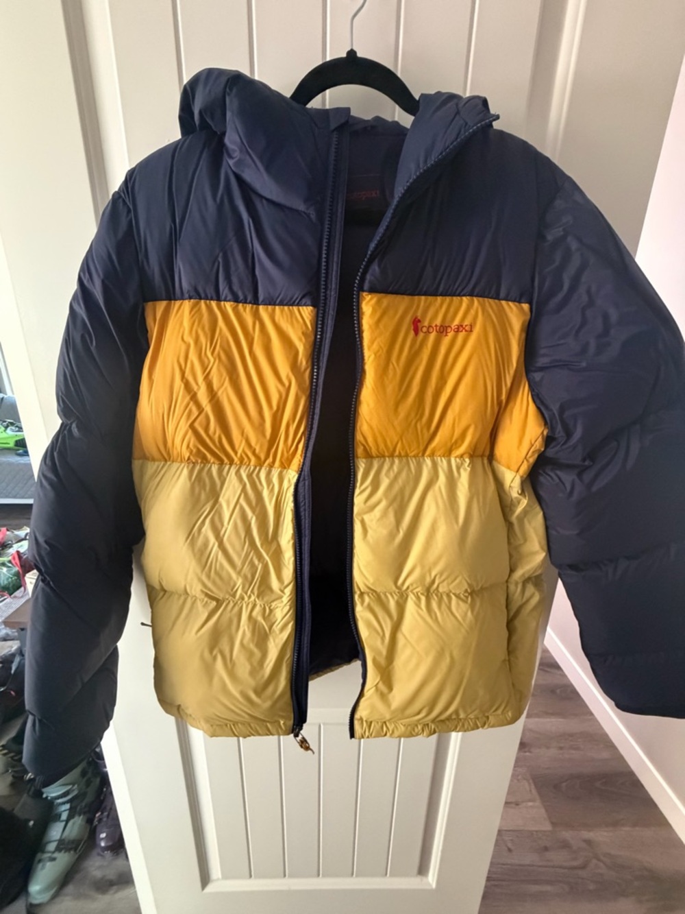 cotopaxi Navy, Bright Yellow & Pale Yellow Puffer Jacket with Hood